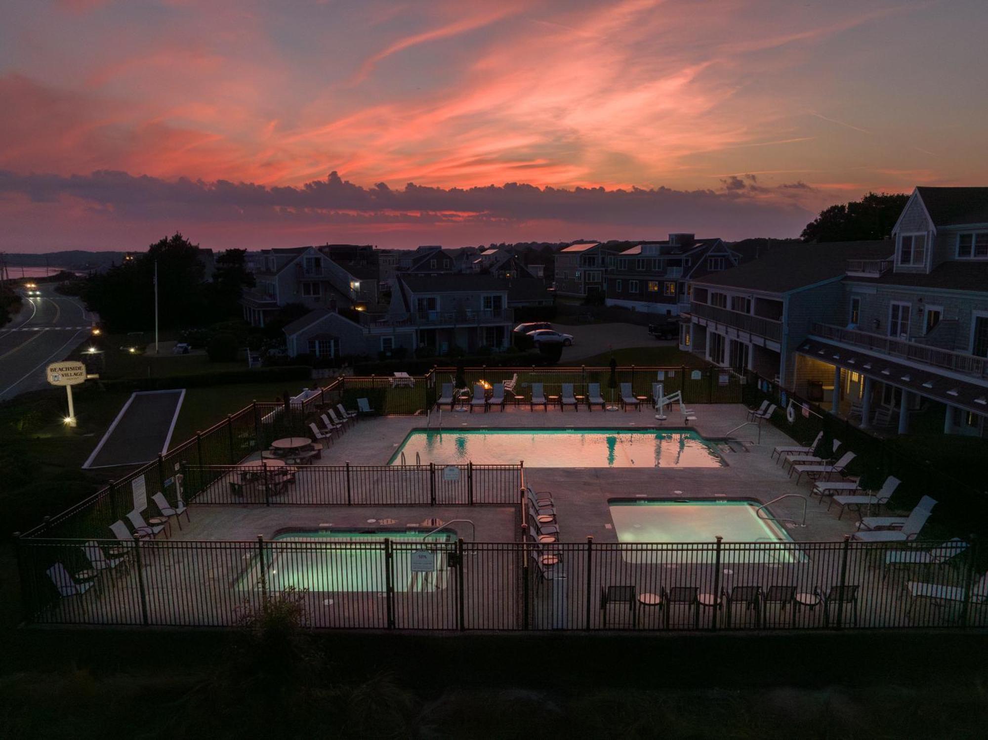 Beachside Village Resort Falmouth Exteriör bild